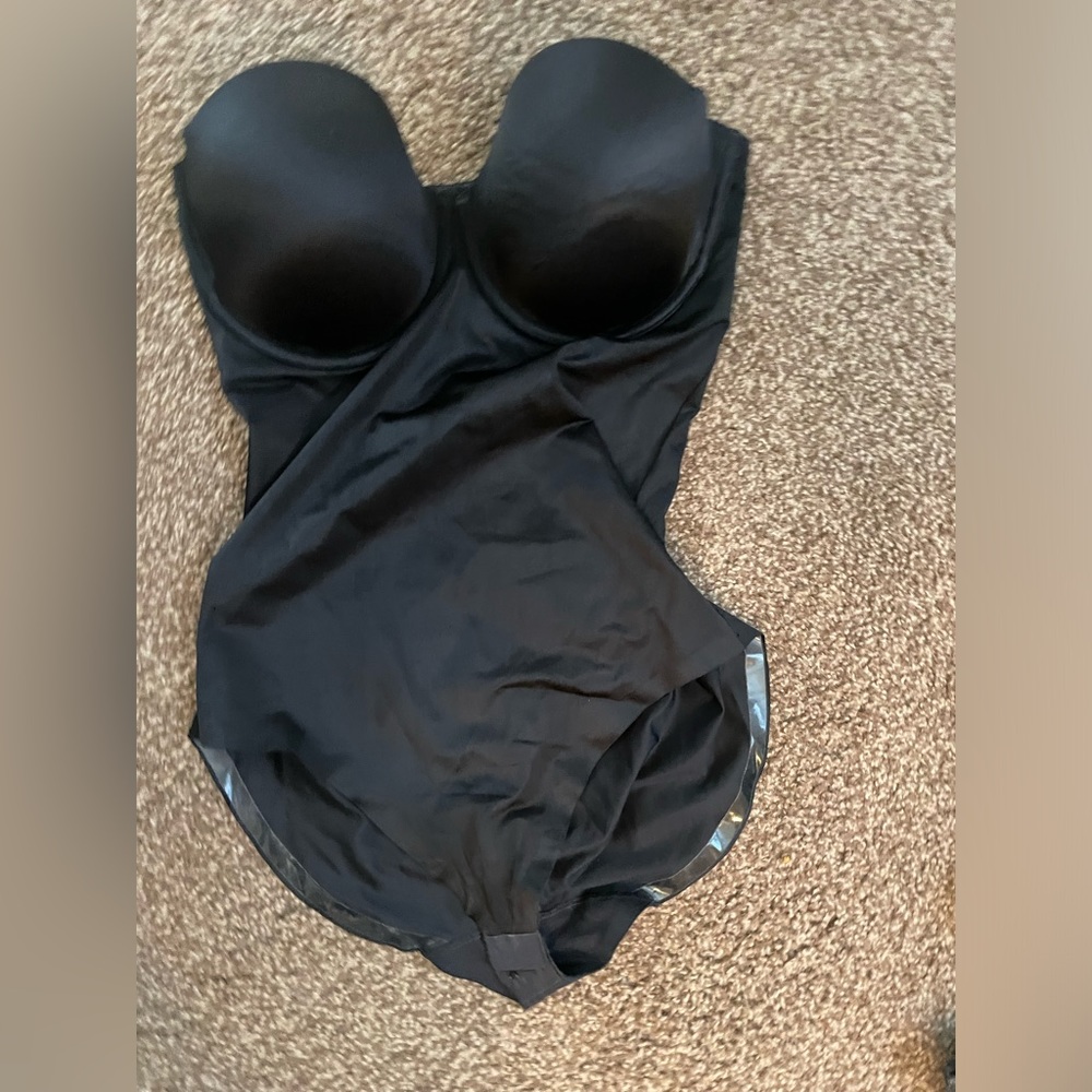 Spanx shaper black perfect condition